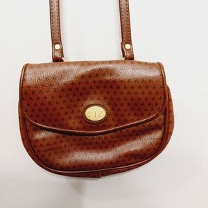 LIZ CLAIBORNE brown cross body mini purse
